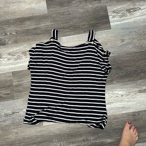 Vince camuto tank top-short sleeve